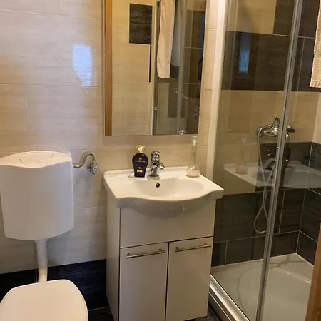 Radalj Apartment Makarska